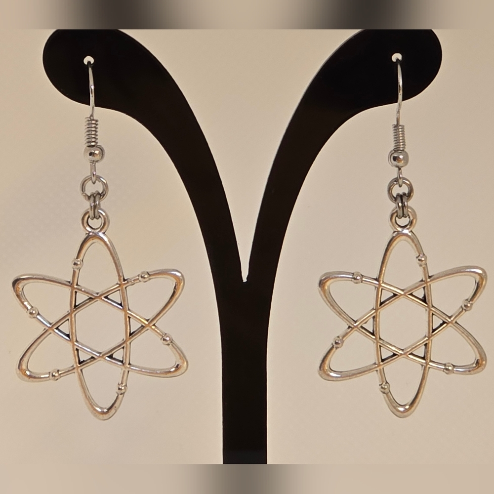 Atom earrings